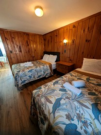 Slow Down by the Sea in a Peaceful Coastal Retreat in North Truro, Massachusetts - North Truro, Massachusetts - glamping.directory