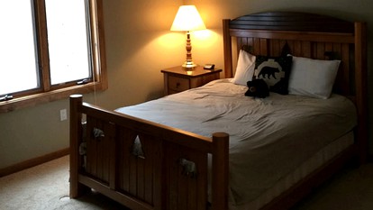 Cozy Cabin Rental near the Wisconsin Great Lakes - Eagle River, Wisconsin - glamping.directory