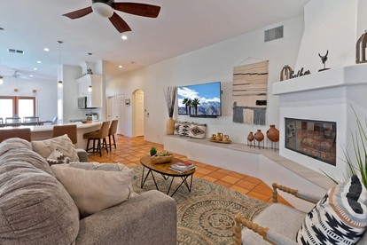 Breathtaking Cottage with Game Room and Swimming Pool in La Quinta, California - La Quinta, California - glamping.directory