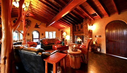 Breathtaking Villa Located in and Surrounded by Zion National Park, Utah - Zion National Park, Utah - glamping.directory