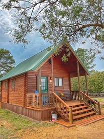 Scenic Lake Buchanan Cabin Retreat with Views Trails and Outdoor Adventures in Texas - glamping.directory