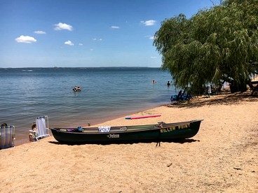 Scenic Lake Buchanan Cabin Retreat with Views Trails and Outdoor Adventures in Texas - Buchanan Dam , Texas - glamping.directory