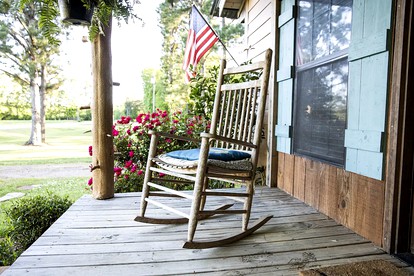 Charming Country Cabin Rental Located in Morton, Mississippi - Morton, Mississippi - glamping.directory