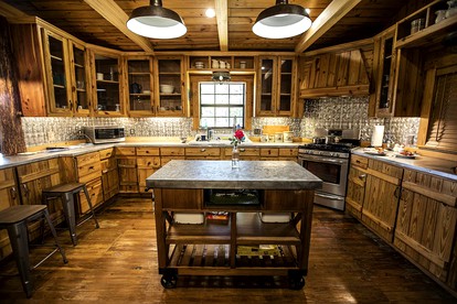 Charming Country Cabin Rental Located in Morton, Mississippi - Morton, Mississippi - glamping.directory