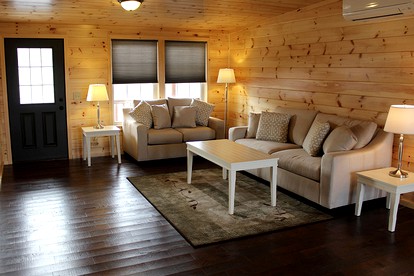 Lakefront Vacation Getaway in the Finger Lakes District of Hector, New York - Hector, New York - glamping.directory