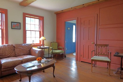 Historic Vacation Rental for Two in a 1774 Farmhouse near Hollis, New Hamsphire - Hollis, New Hampshire - glamping.directory