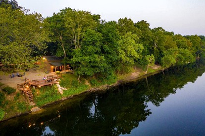 Beautiful Broken Bow Cabin with Private River Access - Broken Bow, Oklahoma - glamping.directory