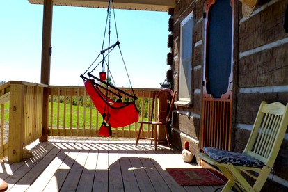 Vacation Cabin Rental near Amazing Hiking Trails in Liberty, Kentucky - Liberty, Kentucky - glamping.directory
