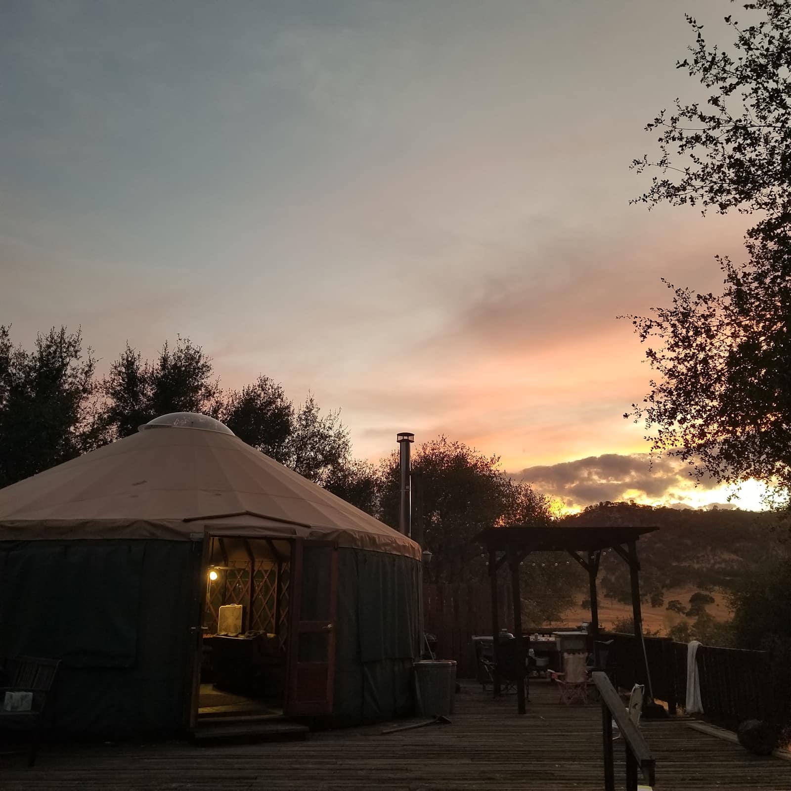 Angels Hideaway - Angels Camp, California - glamping.directory