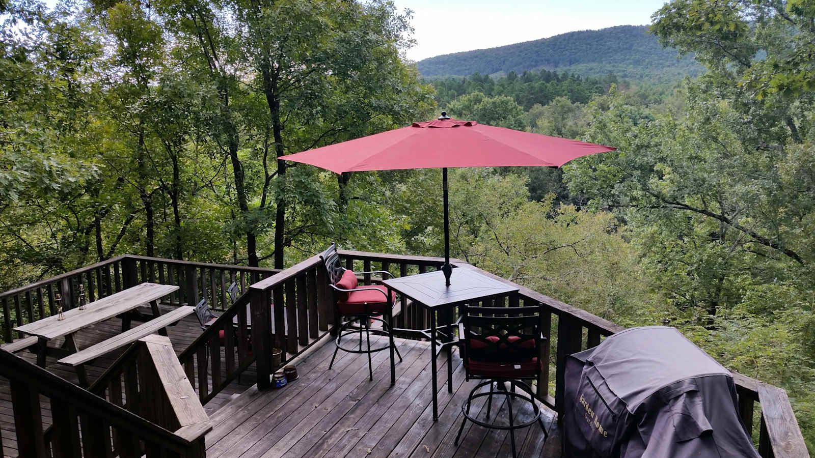 Thunder Mountain Private River Camp - Caddo Gap, Arkansas - glamping.directory