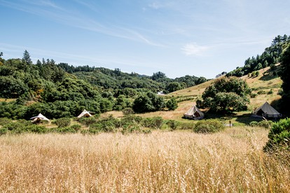 Stylish Bell Tent Rental at a Valley Retreat for Glamping in California - Boonville, California - glamping.directory
