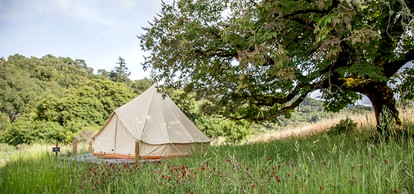 Stylish Bell Tent Rental at a Valley Retreat for Glamping in California - glamping.directory