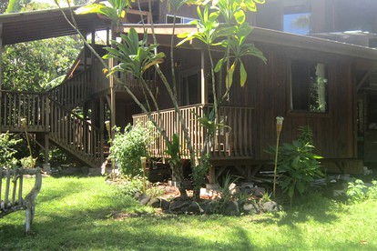 Peaceful and Private Glamping Retreat close to Famous Kehena Beach in Pahoa, Hawaii - glamping.directory