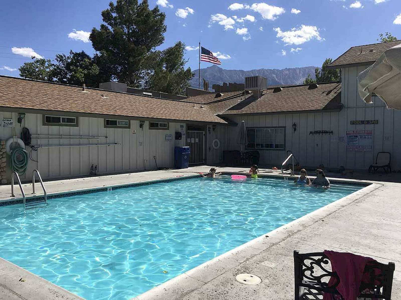 Boulder Creek RV Resort on Hwy 395 - Lone Pine, California - glamping.directory