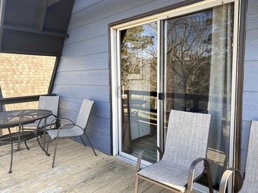 Family Glamping Getaway with Amazing Lake Views of Table Rock Lake - Branson, Missouri - glamping.directory