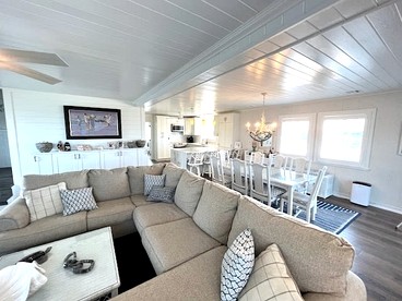 Family-Friendly Beach House with Dock & Kayaks on Secluded Little Gasparilla Island near Boca Grande, Florida - Placida, Florida - glamping.directory