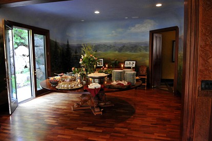 Enchanting and Unique Vacation Rental Nestled in the Wasatch Mountains by Lake Provo, Midway Utah - Midway, Utah - glamping.directory