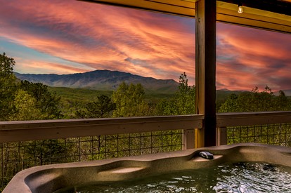 Luxurious Accessible Getaway Cabin with Hot Tub and Panoramic Views in the Smoky Mountains, Tennessee - Gatlinburg, Tennessee - glamping.directory