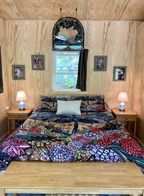Secluded Tiny House Rental for Glamping in Norwich, Connecticut - Bozrah, Connecticut - glamping.directory