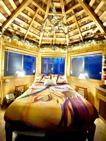 Secluded Tiny House Rental for Glamping in Norwich, Connecticut - Bozrah, Connecticut - glamping.directory
