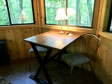 Secluded Tiny House Rental for Glamping in Norwich, Connecticut - Bozrah, Connecticut - glamping.directory