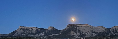 Authentic Navajo Yurt in Colorado for Romantic Mountain Escapes Near Mesa Verde National Park - Cortez, Colorado - glamping.directory