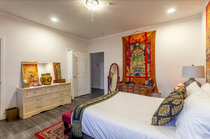 Tranquil Luxury Suite Rental in a Hillside Lodge in Julian, California - Julian, California - glamping.directory