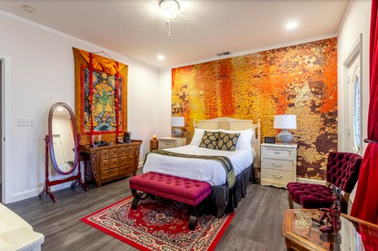 Tranquil Luxury Suite Rental in a Hillside Lodge in Julian, California - glamping.directory