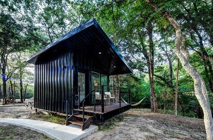 Peaceful Boutique Cabins with Private Acreage near LBJ Grasslands, Texas - Alvord, Texas - glamping.directory