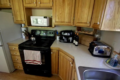 Lovely Vacation Cottage Rental on Vineyard and Winery near Gunnison National Forest - Paonia, Colorado - glamping.directory