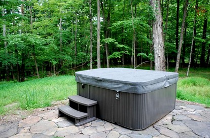 Wheelchair Accessible Cabin with Private Hot Tub and Fireplace Nestled Among Trees of Woodstock, New York - Woodstock, New York - glamping.directory
