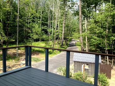 Wheelchair Accessible Cabin with Private Hot Tub and Fireplace Nestled Among Trees of Woodstock, New York - Woodstock, New York - glamping.directory
