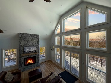 Secluded Modern Cabin for a Luxury Getaway in Conway, New Hampshire - Conway, New Hampshire - glamping.directory