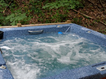 Woodland Cabin Rental with Expansive Deck near Columbus, Ohio - Hocking Hills, Ohio - glamping.directory