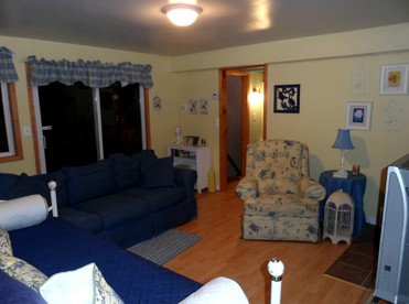 Woodland Cabin Rental with Expansive Deck near Columbus, Ohio - Hocking Hills, Ohio - glamping.directory