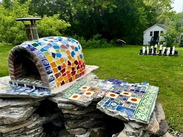 Charming Historic Canalfront Home with Orchard & Antique Games near Princeton in Heathcote, New Jersey - Princeton, New Jersey - glamping.directory