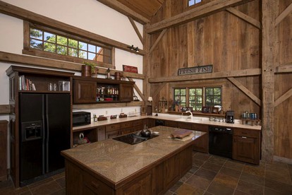 Amish Built Cabin Set on 11-Acres for a Vacation near Durango, Colorado - Durango, Colorado - glamping.directory