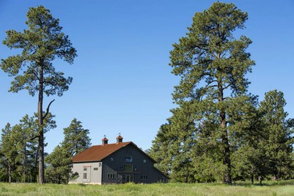 Amish Built Cabin Set on 11-Acres for a Vacation near Durango, Colorado - Durango, Colorado - glamping.directory