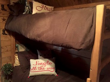Rustic Cabin Rental on Secluded Farmland near Raleigh, North Carolina - Dunn, North Carolina - glamping.directory