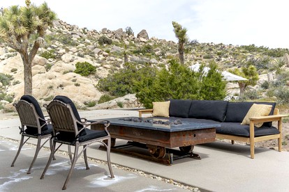 Spectacular Joshua Tree Vacation Rental for Getaways from Los Angeles - Yucca Valley, California - glamping.directory