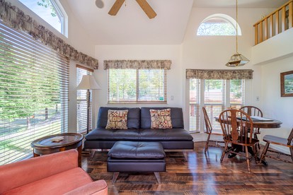 Luxury Cottage with Furnished Deck in Trinity, California - Big Flat, California - glamping.directory