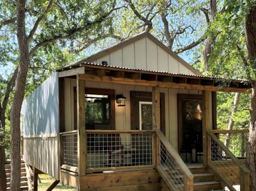 Cibolo's Family Oasis: Waterfront Tented Cabin Fully Loaded for Your Perfect Getaway - Cibolo, Texas - glamping.directory