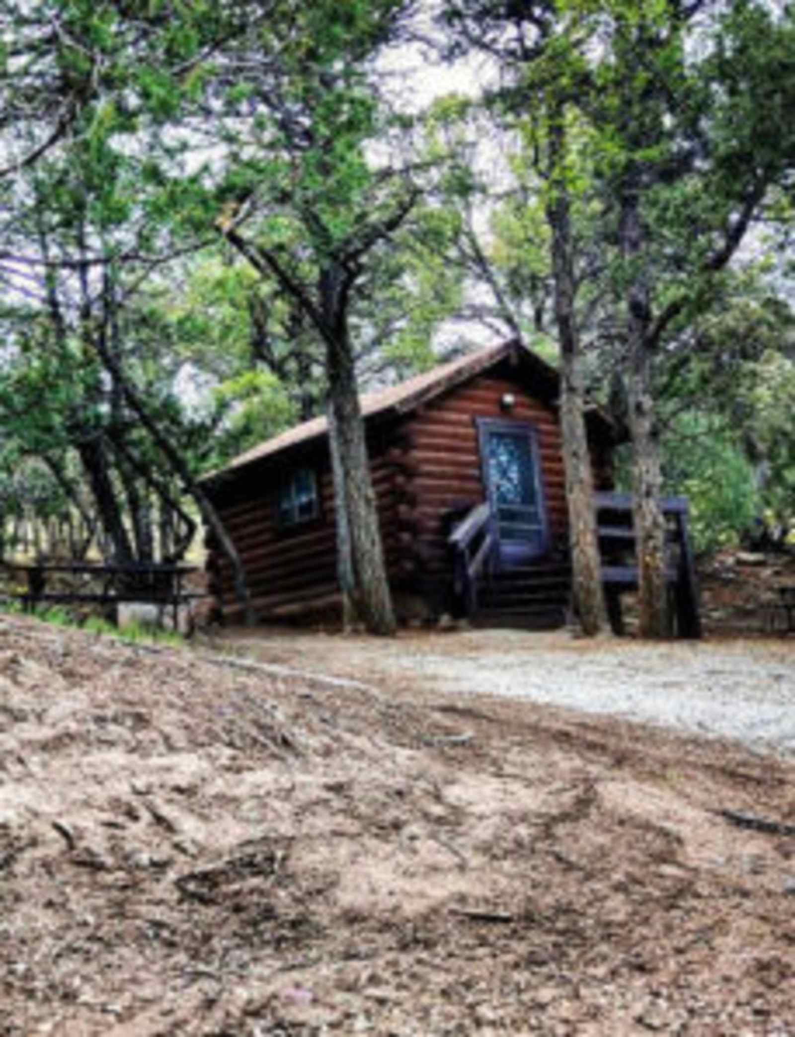 Cutty's Resort - Coaldale, Colorado - glamping.directory