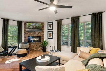 Newly Updated Vacation Home with Hot Tub & Fire Pit Near Bryce Resort, Mount Jackson VA - Mount Jackson, Virginia - glamping.directory