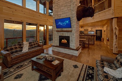 Glamping Vacation Rental with Indoor Pool near the Great Smoky Mountains, Tennessee, for Weekends Away in Nature - Gatlinburg, Tennessee - glamping.directory