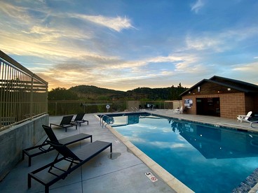 Modern Family-Friendly Getaway near the Bryce Canyon in Utah - Orderville, Utah - glamping.directory