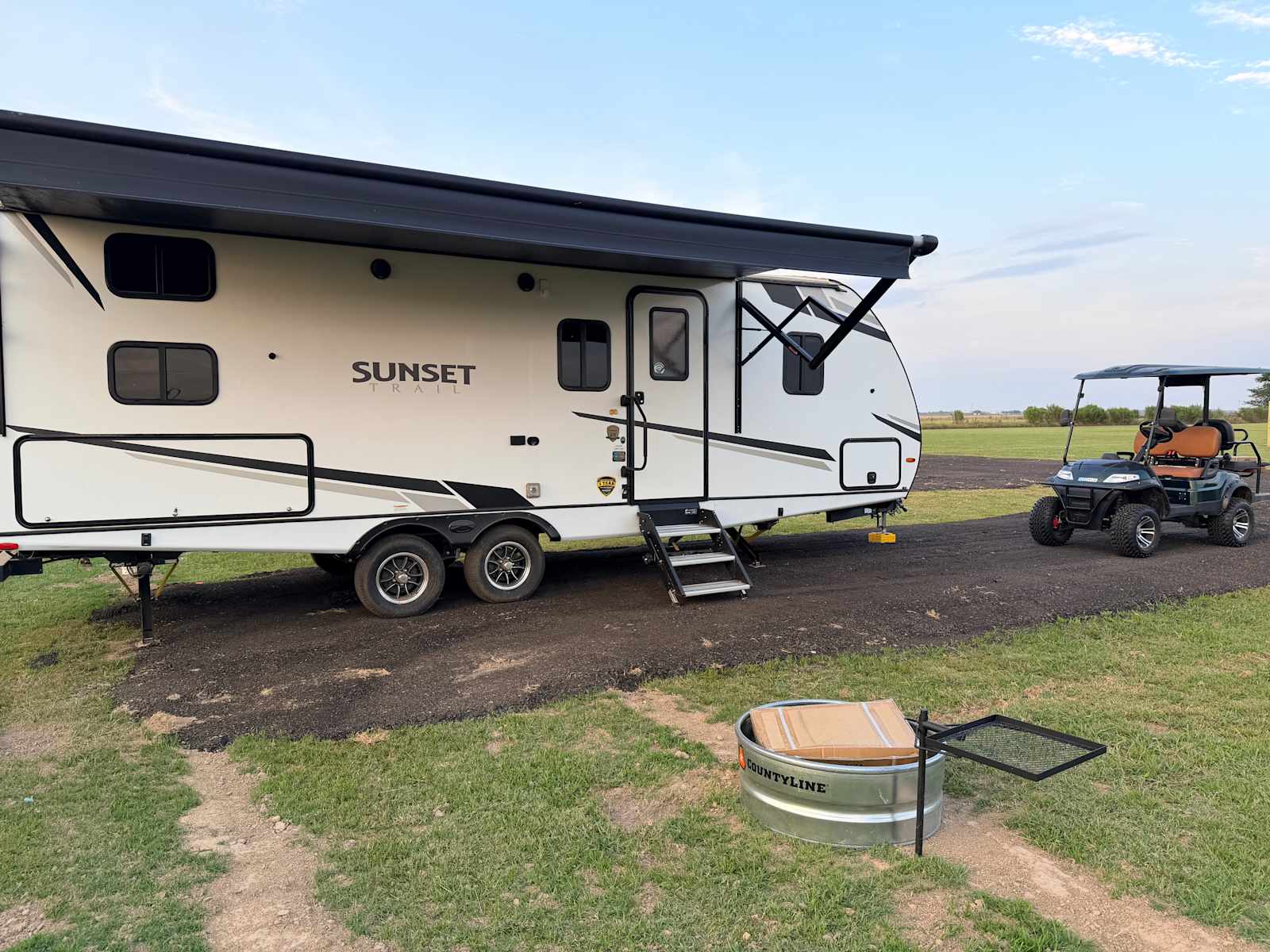 Yoder Outpost RV park - Stuttgart, Arkansas - glamping.directory