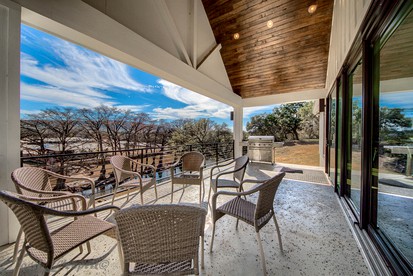 Luxury Canyon Lake Vacation Rental, Ideal for Large Groups - Canyon Lake, Texas - glamping.directory