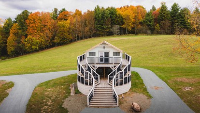 Unique Safari Tent makes for a Superb New York Getaway - glamping.directory