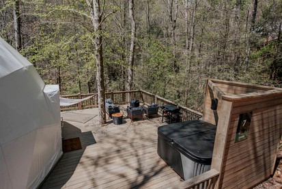 Designer Dome with Unmatched Scenery: Romantic Getaway near Falls in Cherry Log, Georgia - Cherry Log, Georgia - glamping.directory